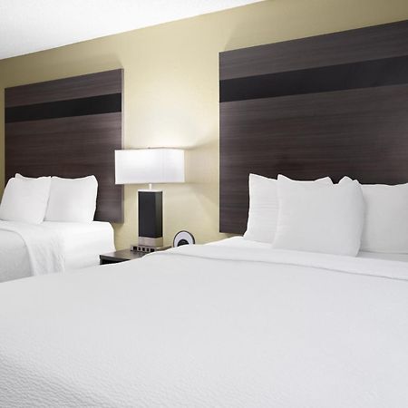 Baymont Inn & Suites By Wyndham Liberty Eksteriør billede