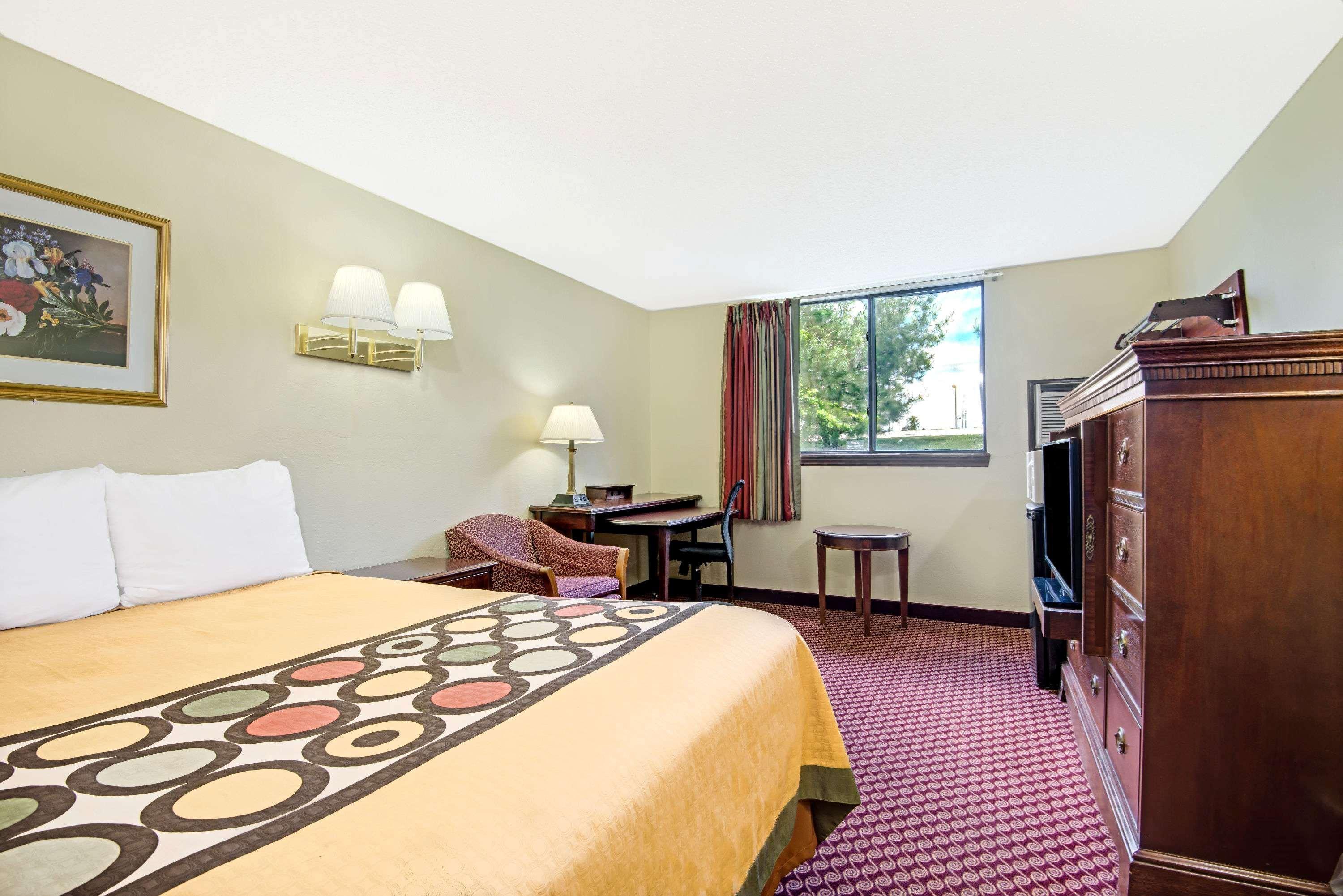 Baymont Inn & Suites By Wyndham Liberty Eksteriør billede