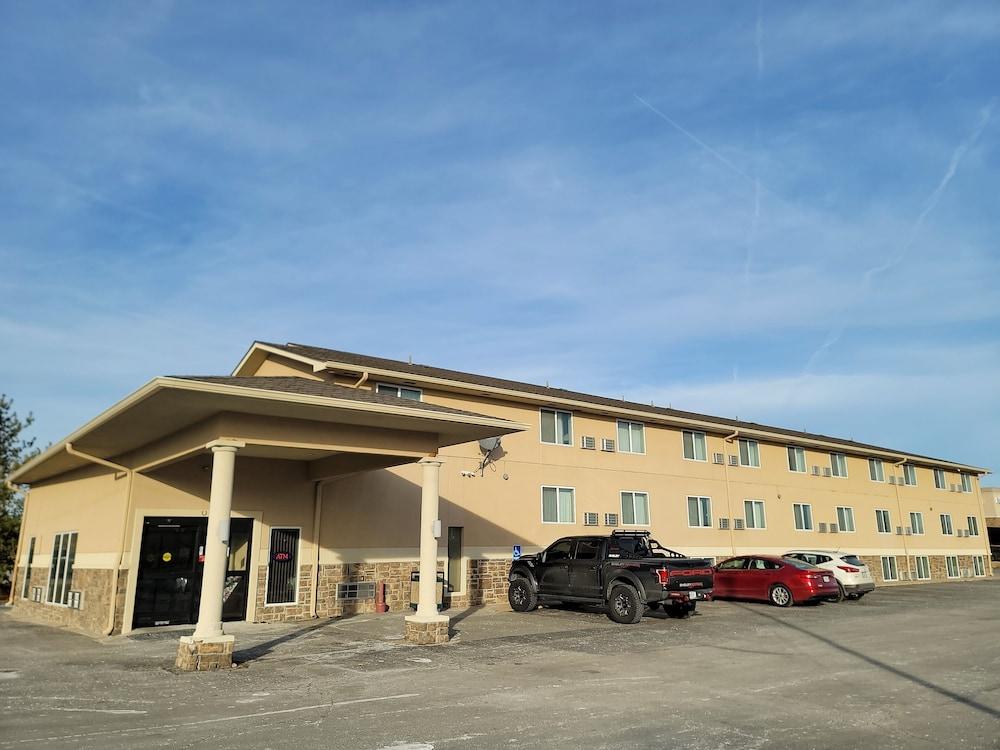 Baymont Inn & Suites By Wyndham Liberty Eksteriør billede
