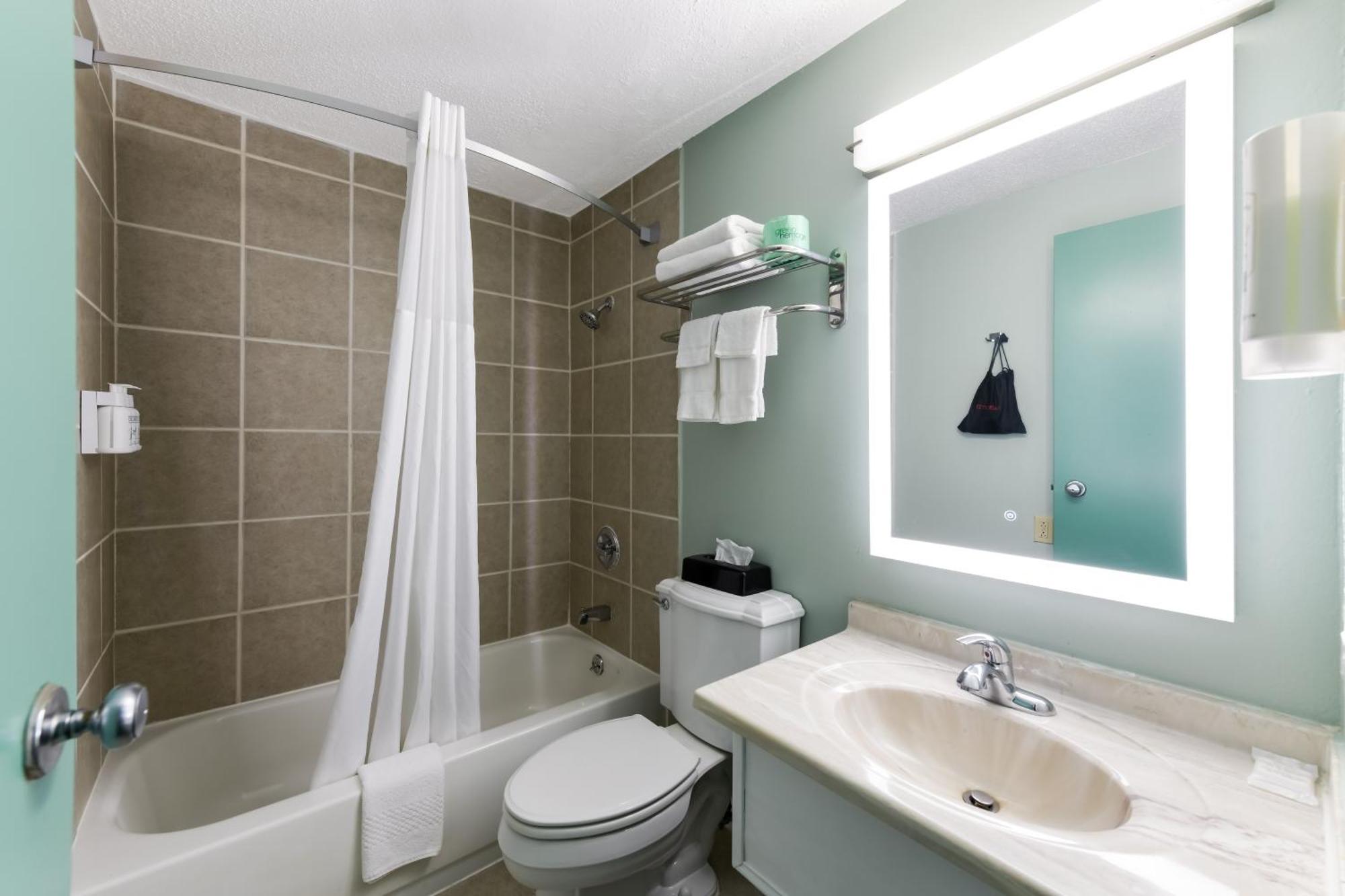 Baymont Inn & Suites By Wyndham Liberty Eksteriør billede