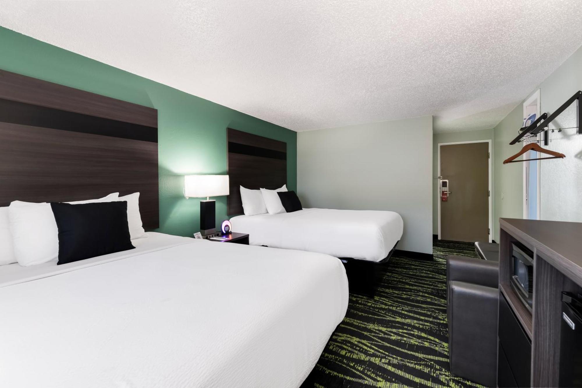 Baymont Inn & Suites By Wyndham Liberty Eksteriør billede
