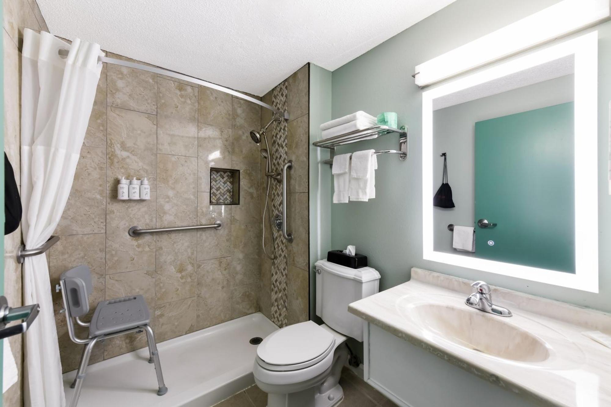 Baymont Inn & Suites By Wyndham Liberty Eksteriør billede